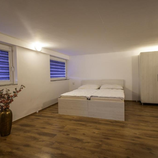 Riverside Forest Prestige 5