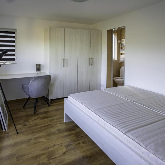 Riverside Forest Prestige 6
